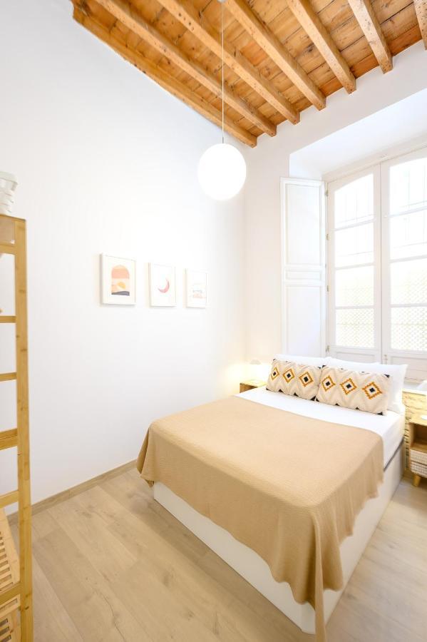 Modern 3 Bedroom, City Center With Patio & High Ceilings By 10Tosea Málaga Exterior foto